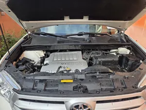 Toyota Highlander 2013 White