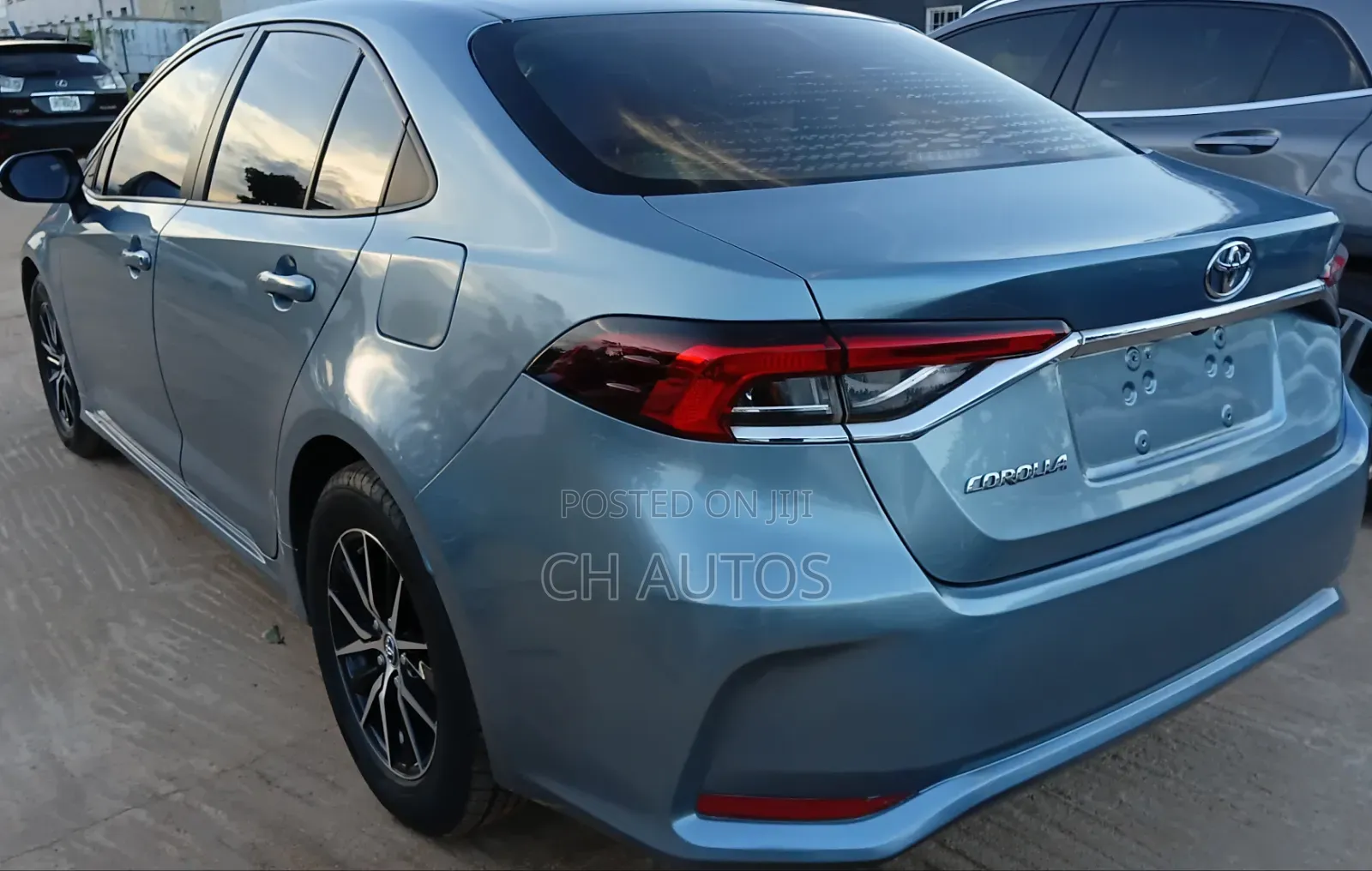 Toyota Corolla SE 2023 Blue