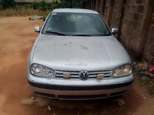 Volkswagen Golf 1999 Silver