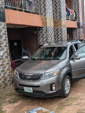 Kia Sorento EX 4dr SUV AWD (3.3L 6cyl 6A) 2015 Gray