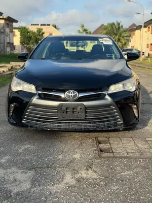 Toyota Camry XLE 4dr Sedan (3.5L 6cyl 6A) 2017 Black
