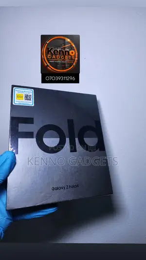 New Samsung Galaxy Z Fold4 256 GB Black