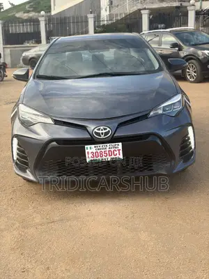 Toyota Corolla LE Premium 4dr Sedan (1.8L 4cyl CVT) 2015 Gray