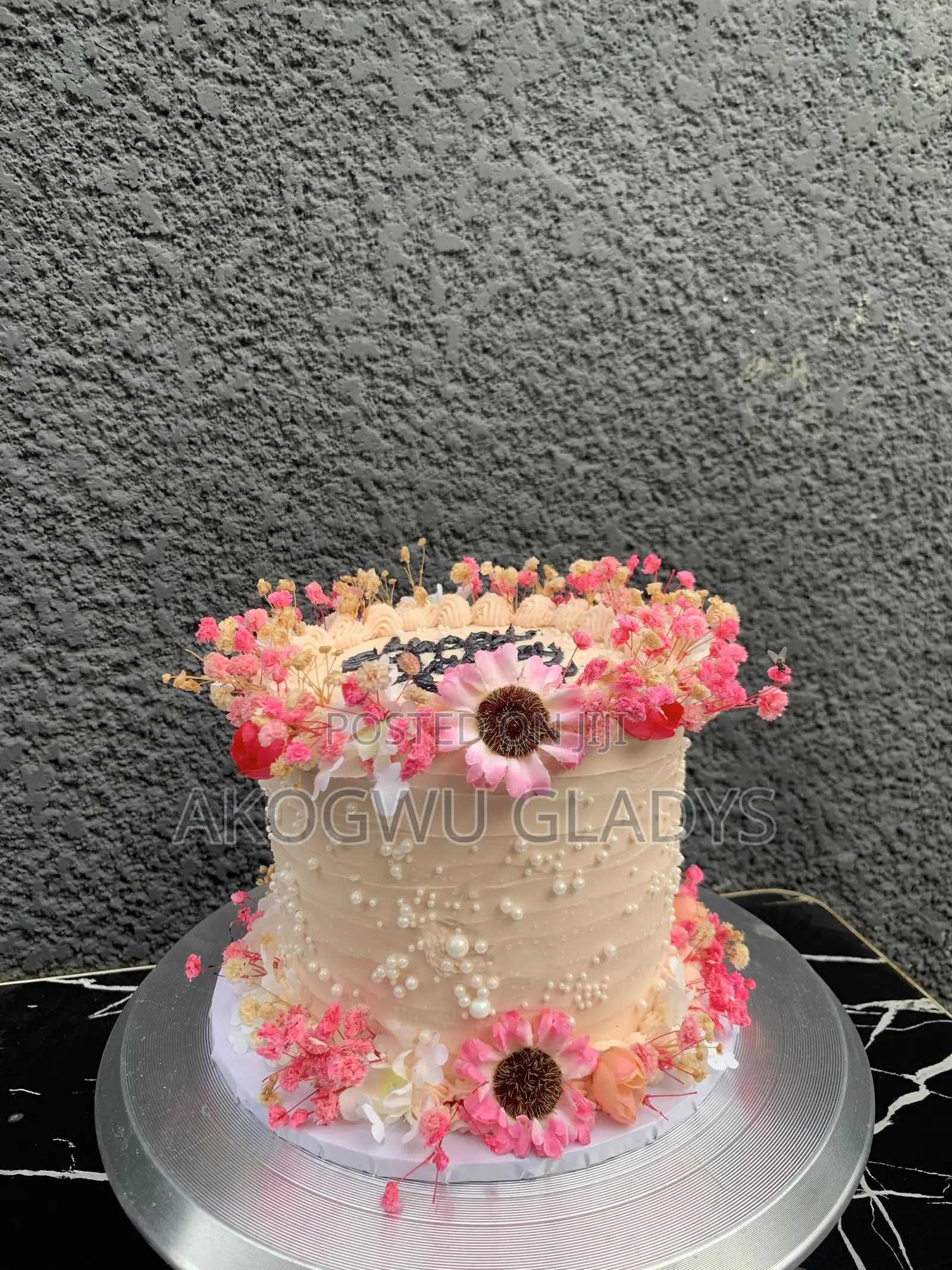 Moist and Fluffy Cake