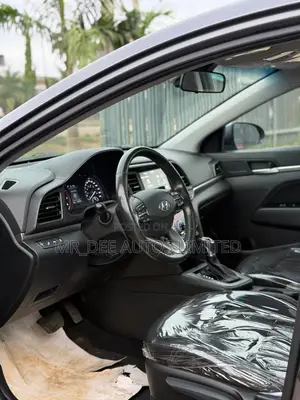 Hyundai Elantra 2020 Gray