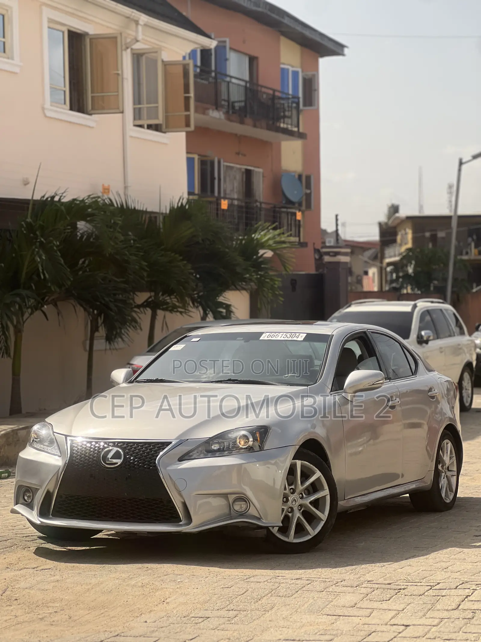 Lexus IS 2012 Silver