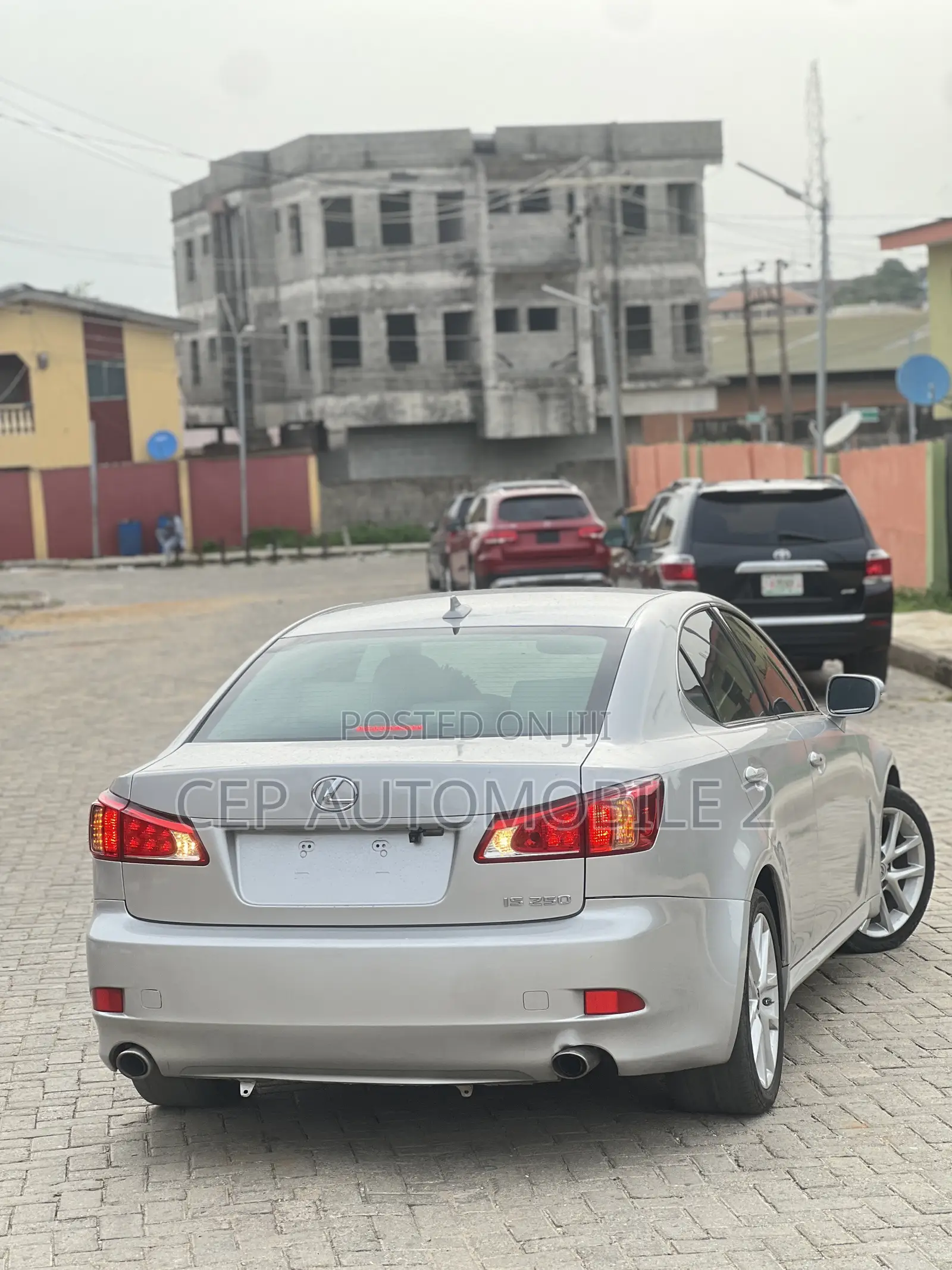 Lexus IS 2012 Silver
