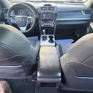 Toyota Camry 2014 Silver