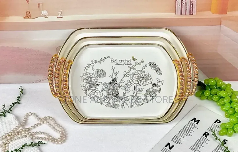 3 Sets Acrylic Serving Trays With Golden Hand
