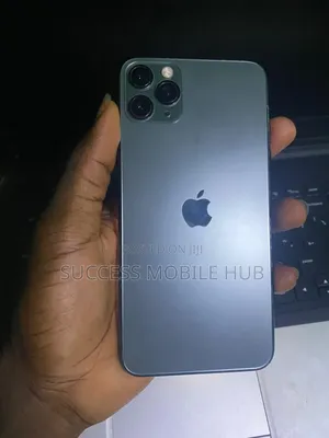 Apple iPhone 11 Pro Max 64 GB Green