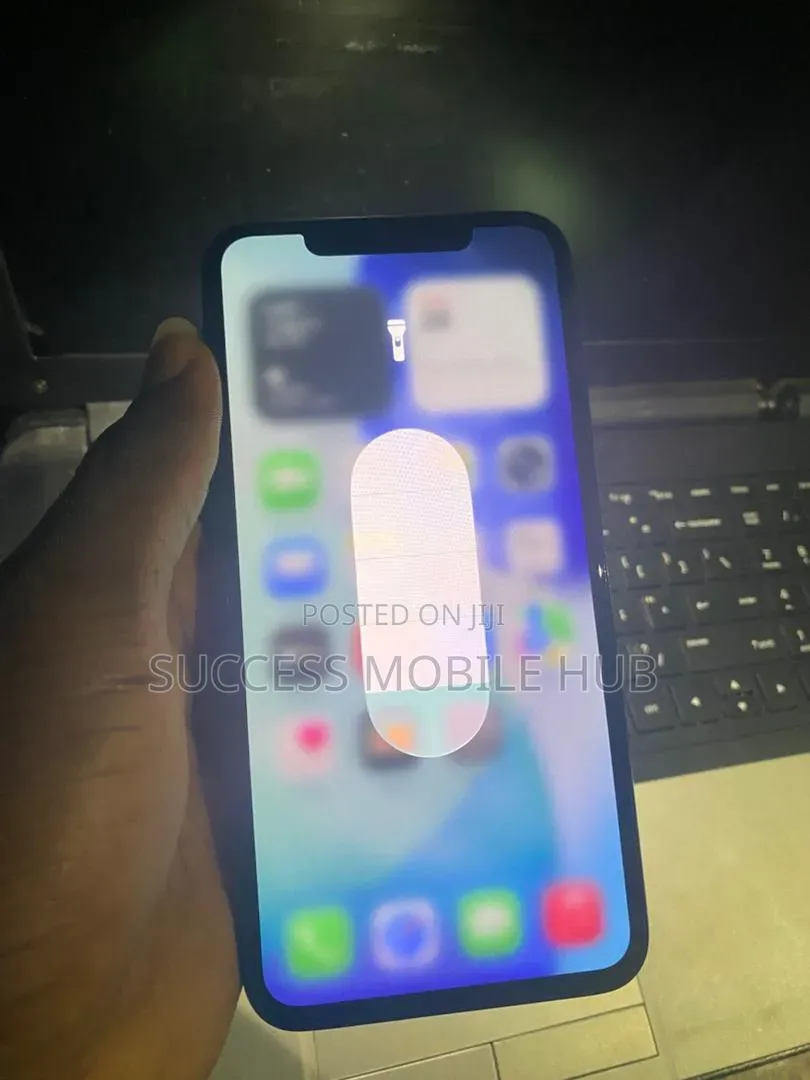 Apple iPhone 11 Pro Max 64 GB Green