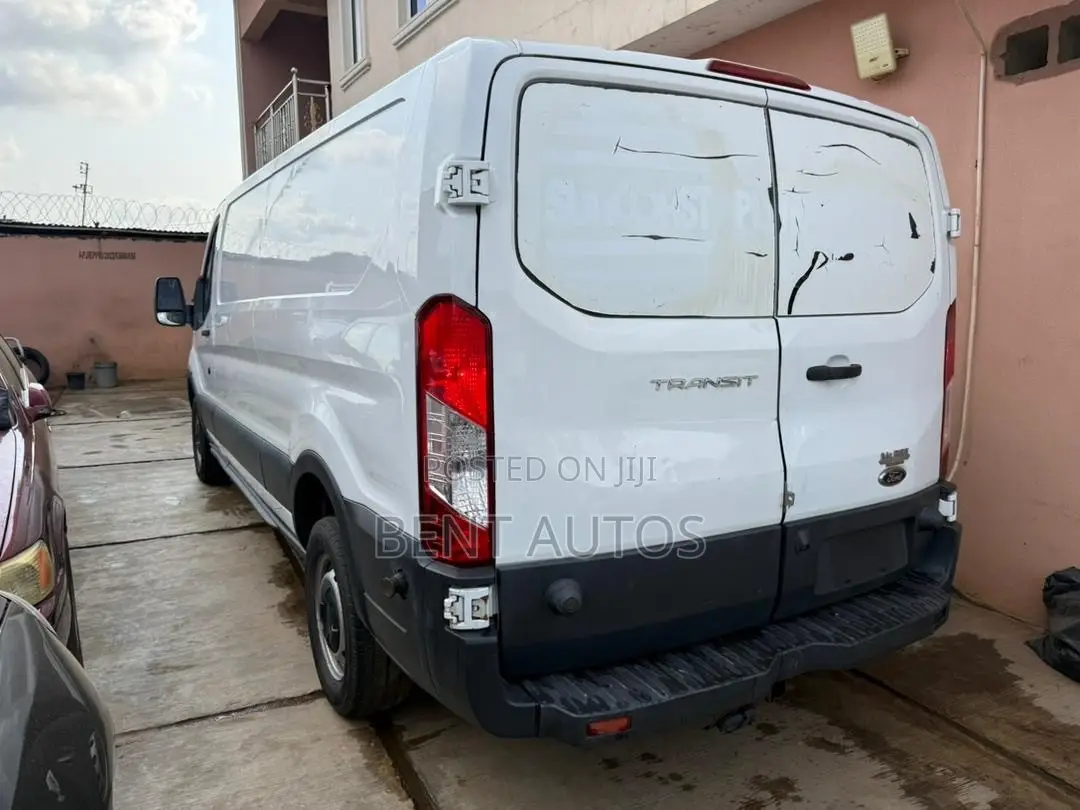 Ford Transit 2016 White