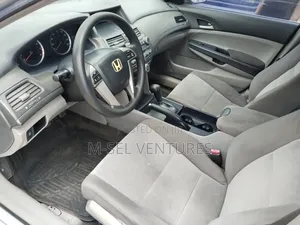 Honda Accord 2010 Silver