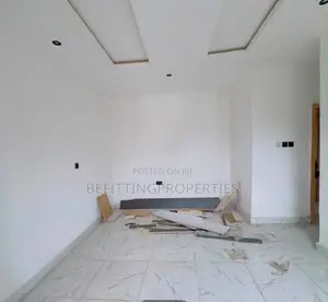 2bdrm Apartment in Yaba for sale