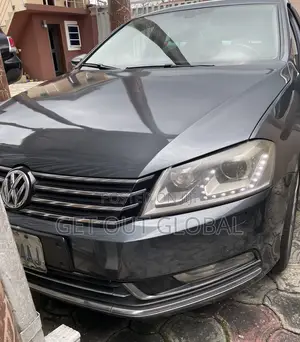 Volkswagen Passat 2015 Gray