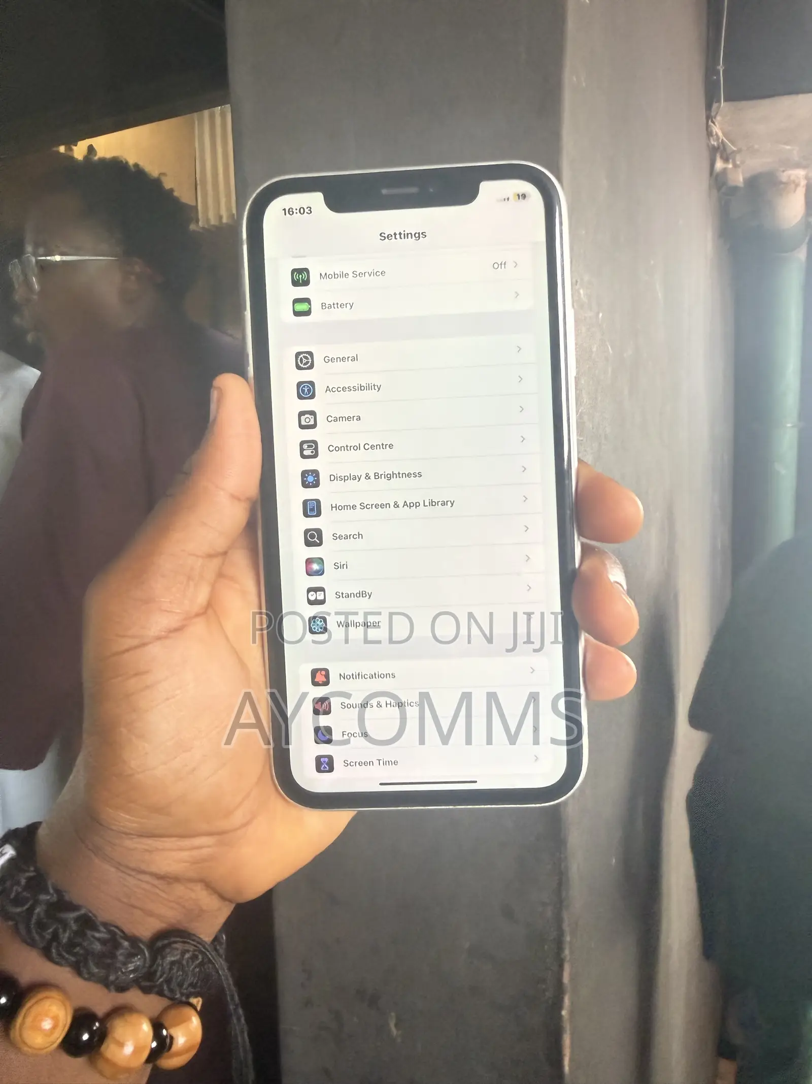Apple iPhone XR 64 GB White