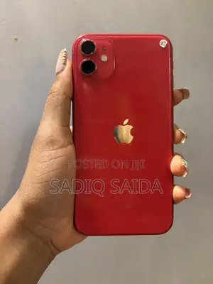 Apple iPhone 11 64 GB Red