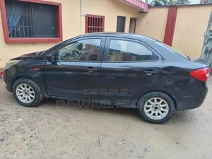 Ford Figo 2015 Black