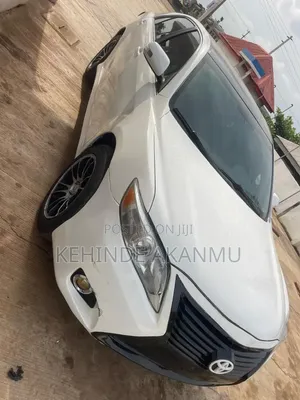 Toyota Camry SE 4dr Sedan (2.5L 4cyl 6AM) 2010 White