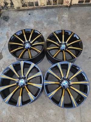 20-Inch BMW Staggered Rim.