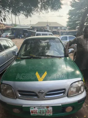 Nissan Micra 2002 Green