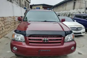 Toyota Highlander 2005 Red