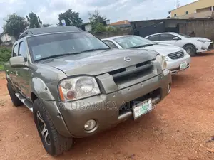 Nissan Frontier Automatic 2005 Gray