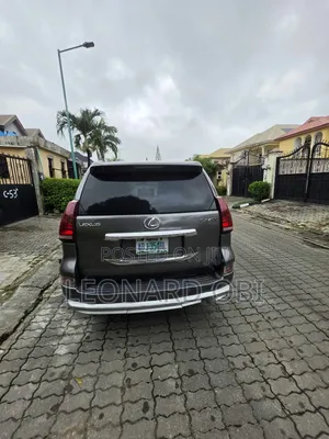 Lexus GX 460 2010 Green