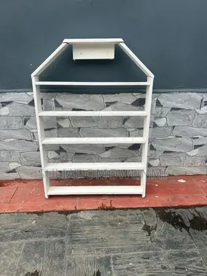 Neatly Used Nail/Gel Rack Still in Good Condition