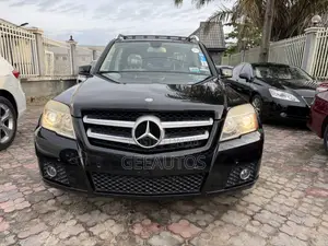 Mercedes-Benz GLK-Class 350 4MATIC 2010 Black