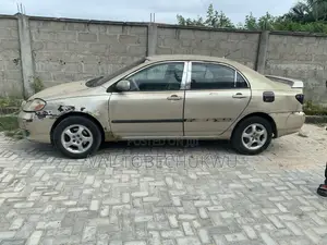 Toyota Corolla 2006 Gold