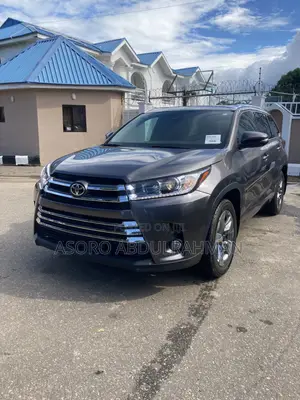 Toyota Highlander 2019 Gray