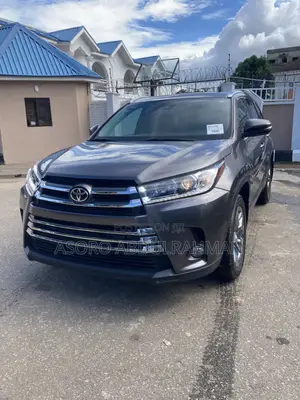 Toyota Highlander 2019 Gray