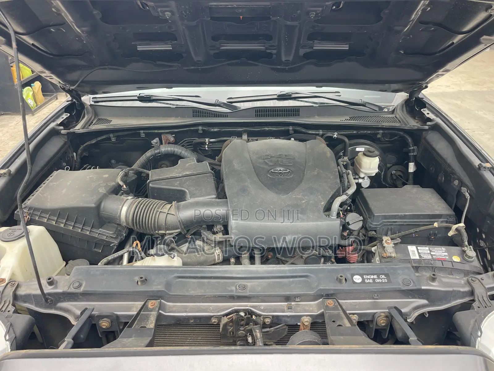 Toyota Tacoma 2023 Gray