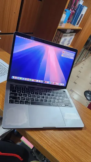 Laptop Apple MacBook Pro 2019 8GB Intel Core i5 SSD 256GB