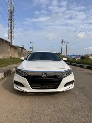 Honda Accord EX-L 2.0T 2018 White