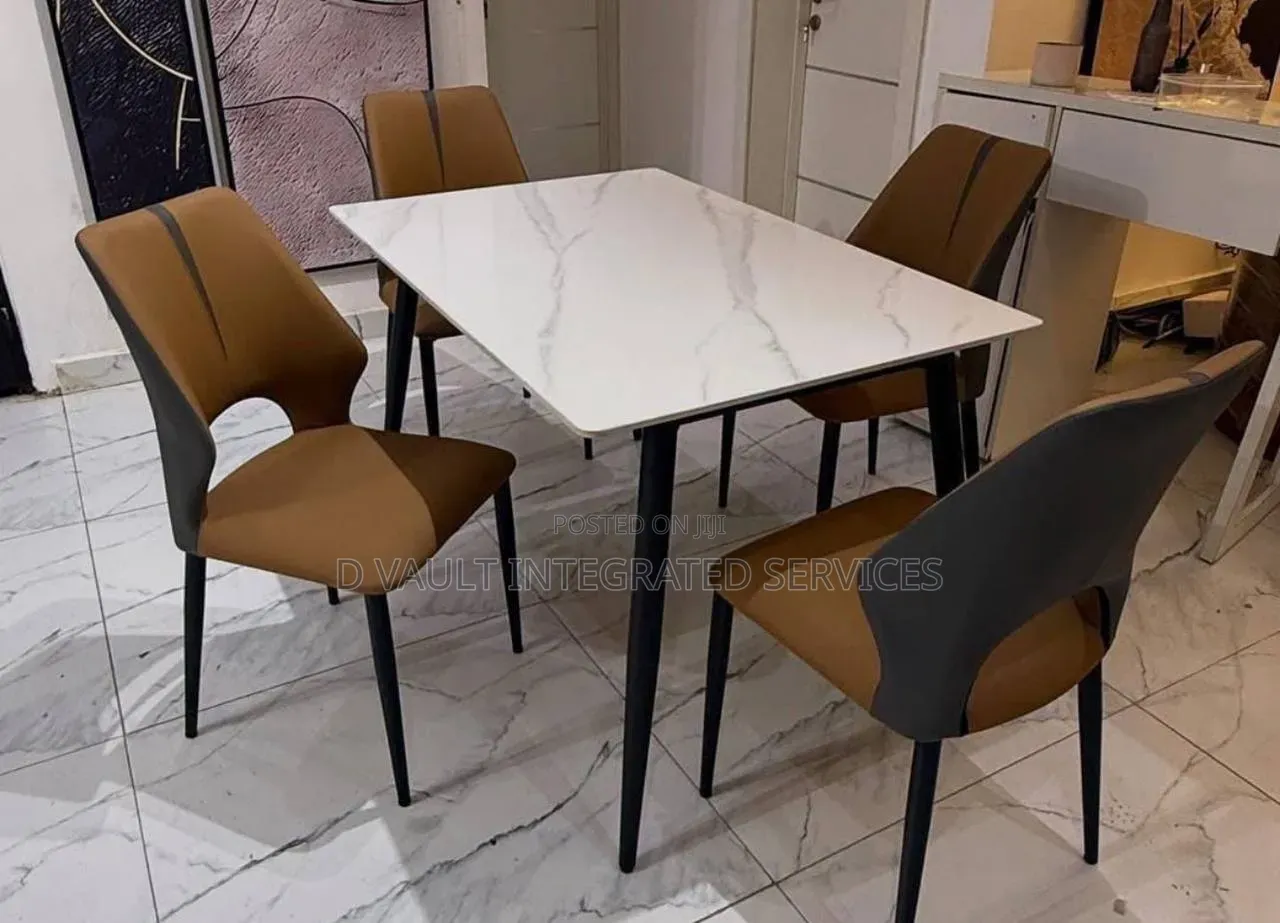 Exquisite 4 Seater  Marble Dining