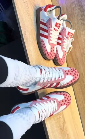 Adidas Samba Customized Pink Sneaker