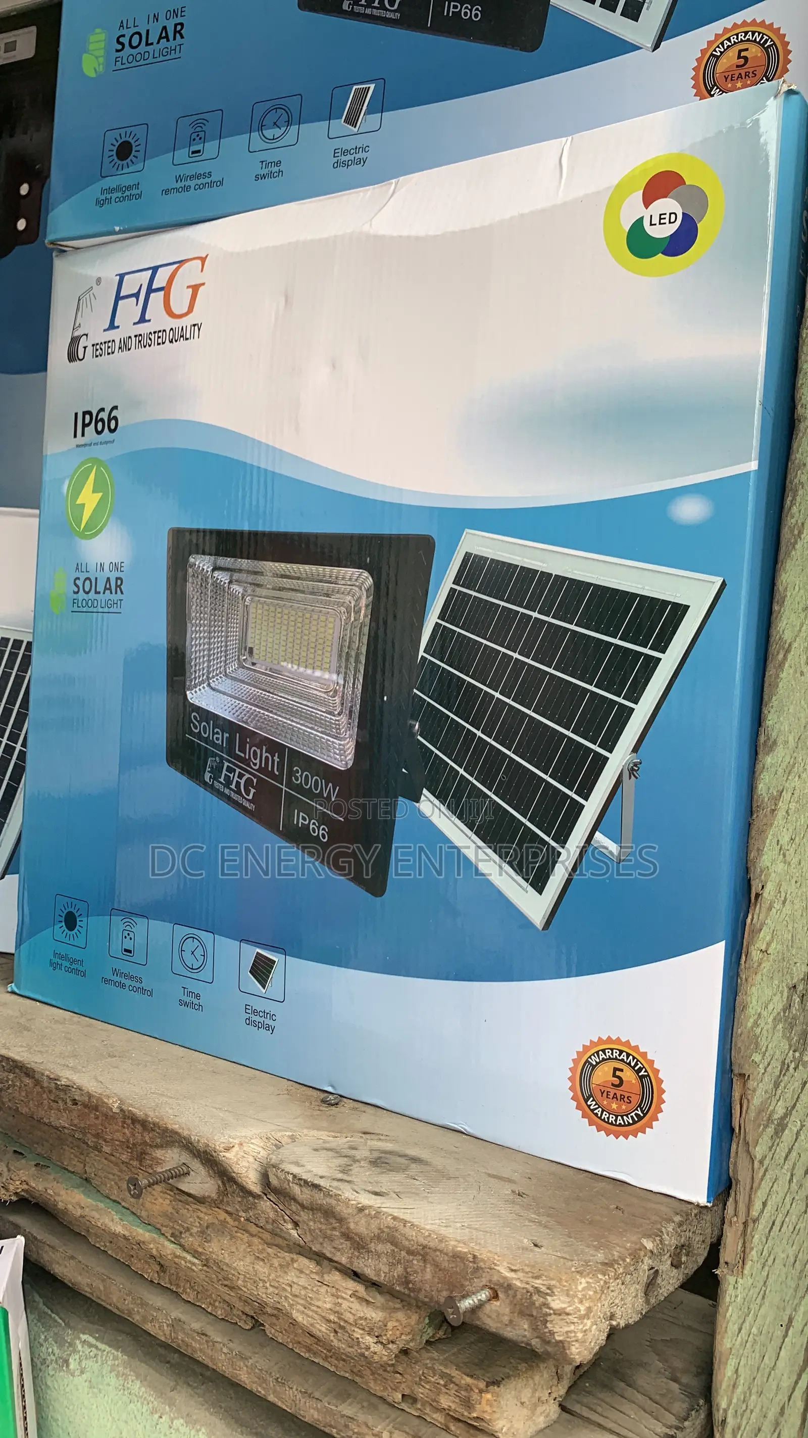 200w FFG Solar Flood Light