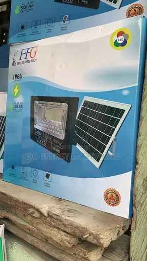 200w FFG Solar Flood Light