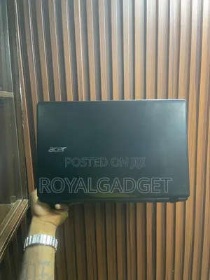 Laptop Acer Aspire E5-471G 8GB Intel Core i5 HDD 320GB