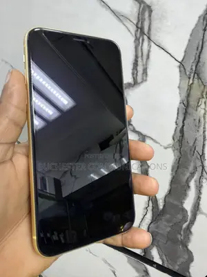 Apple iPhone XR 64 GB Yellow