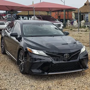 Toyota Camry XSE V6 FWD (3.5L 6cyl 8AM) 2018 Black