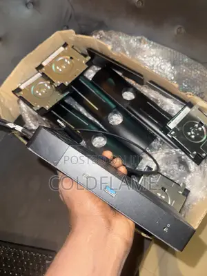 Original Dell Docking Station WD19