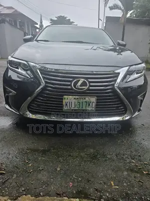 Lexus ES 2015 Black