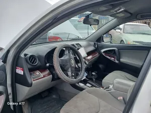 Toyota RAV4 Limited 2009 Silver