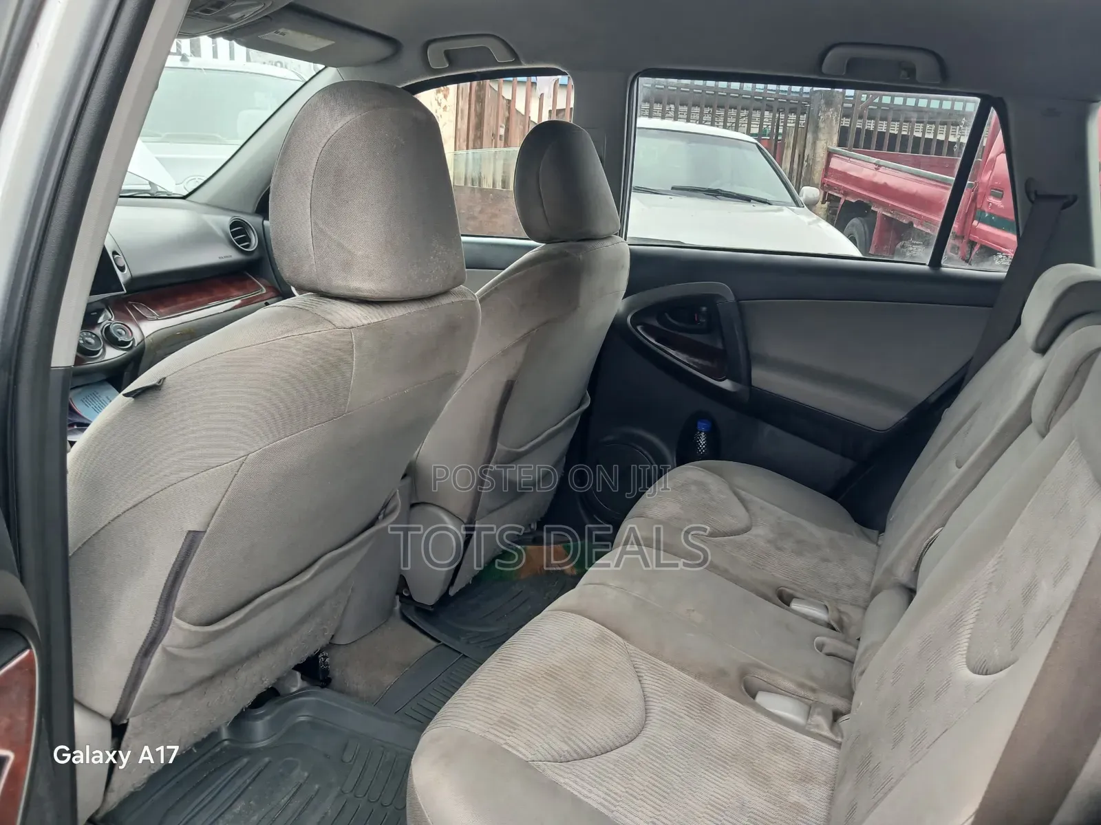 Toyota RAV4 Limited 2009 Silver