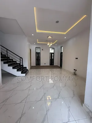4bdrm Duplex in Sangotedo, Lagos Island / Lagos Island for sale