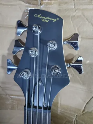 Armstrong Electric Bass Guitar 🎸