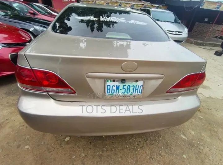 Lexus ES 330 2006 Gold
